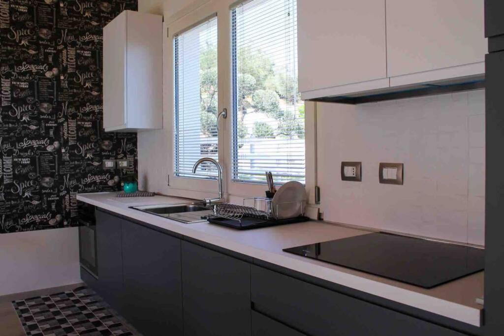 Thevilla Holiday Silvi Marina Bagian luar foto