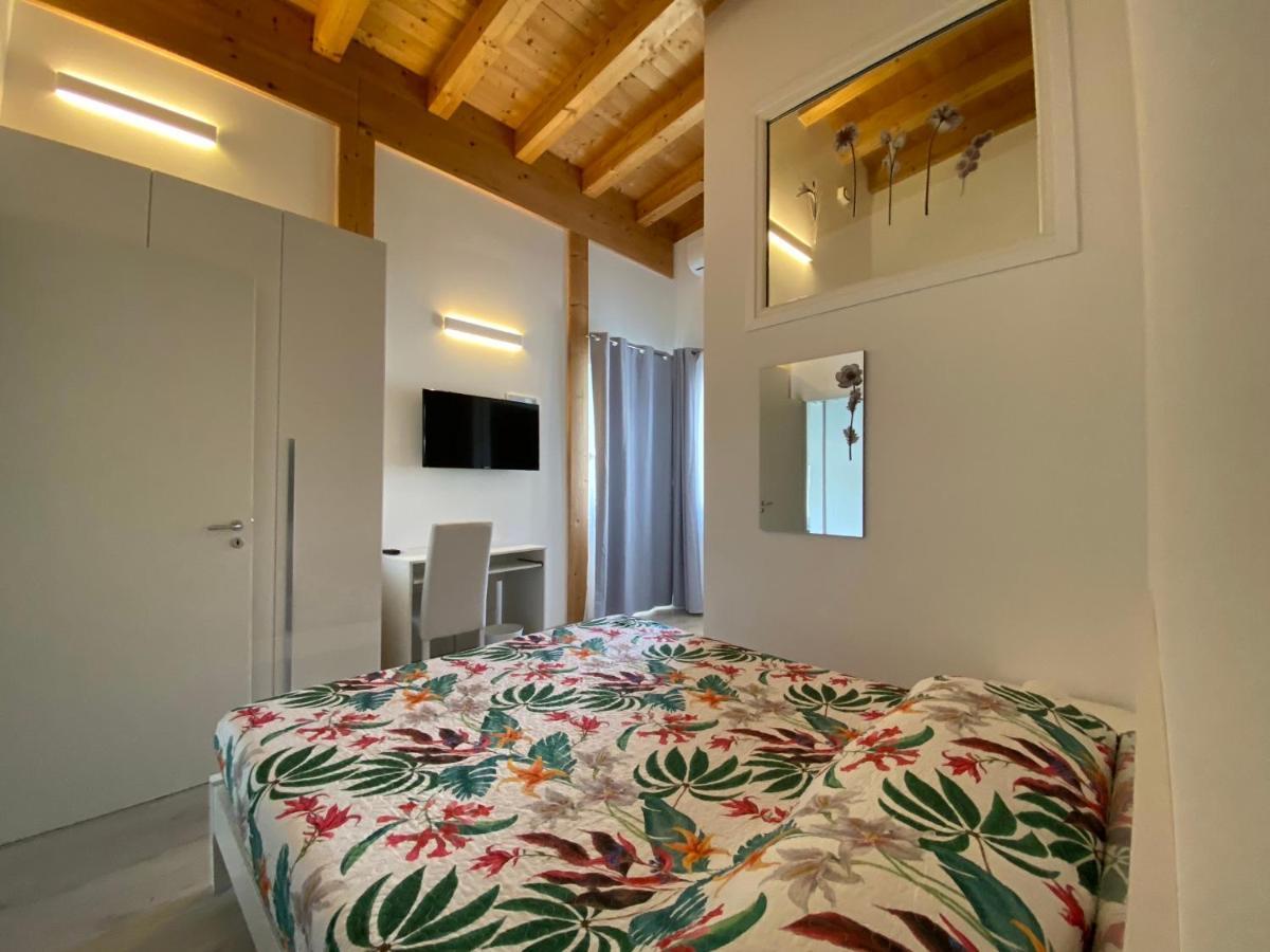 Thevilla Holiday Silvi Marina Bagian luar foto